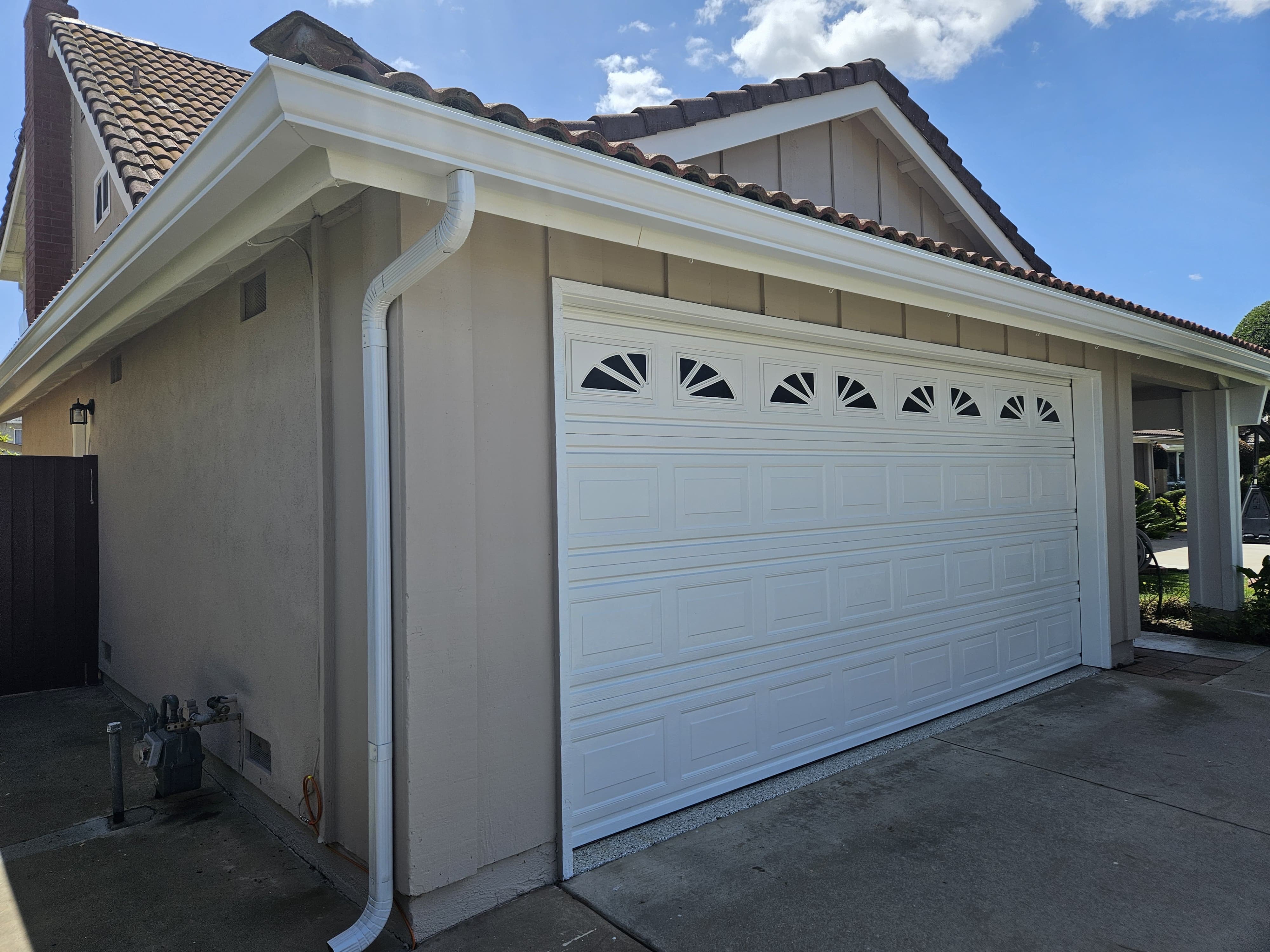 Rain gutter installation project