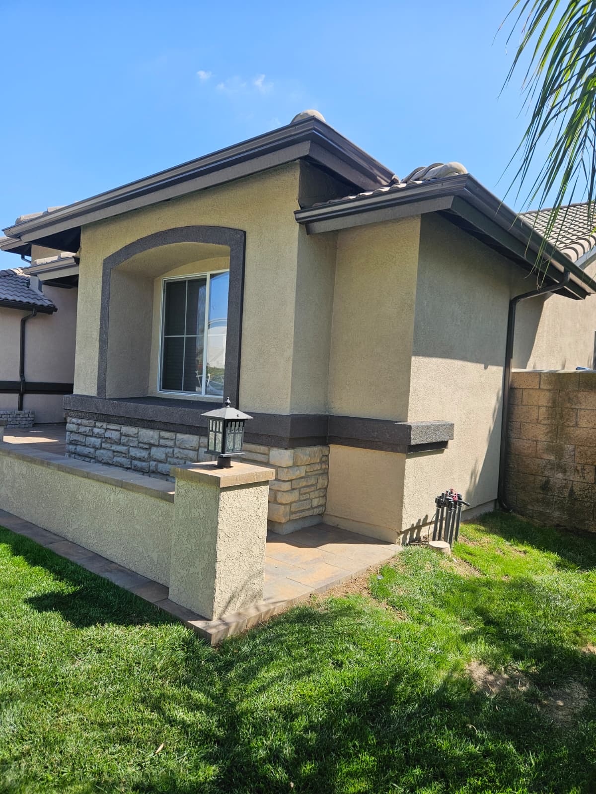 Rain gutter installation project