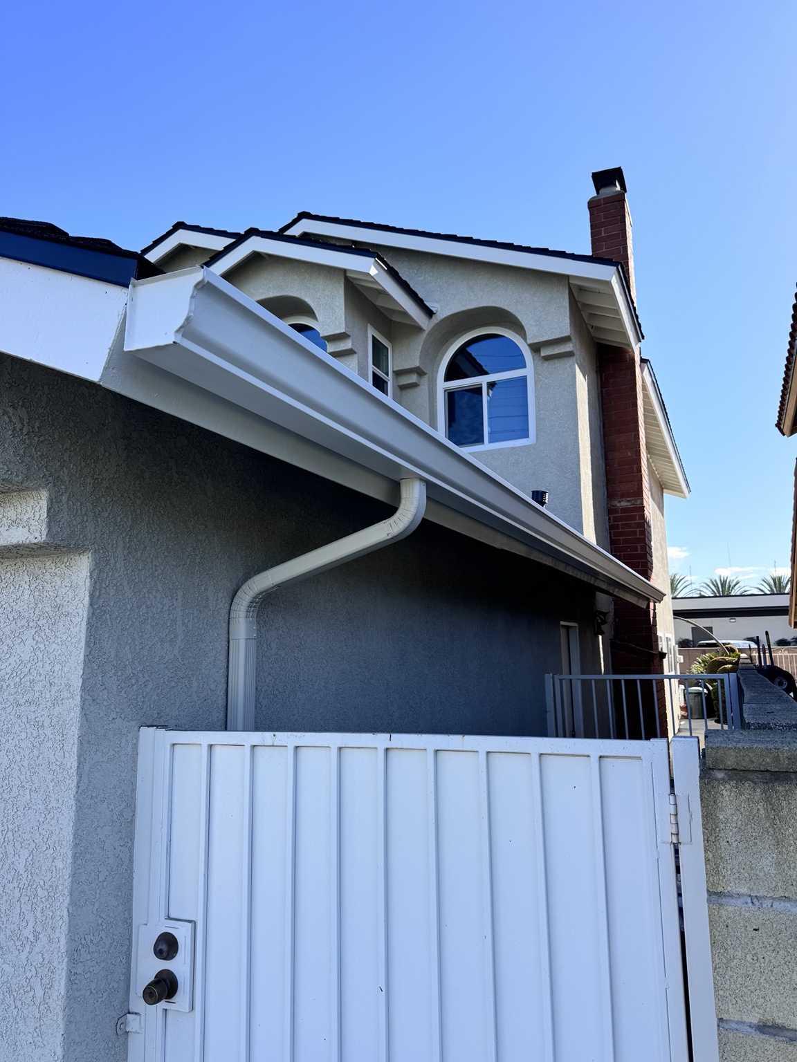 Rain gutter installation project